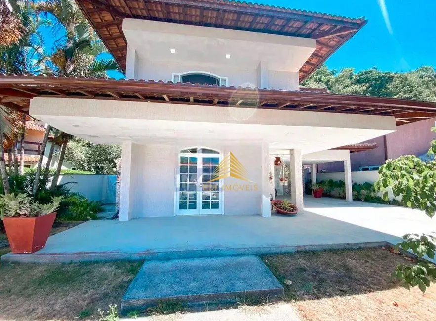 Foto 2 de Casa com 4 quartos à venda, 800m2 em Piratininga, Niteroi - RJ