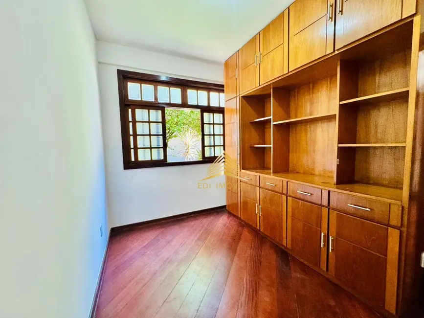 Casa com 5 quartos à venda, 450m2 em Camboinhas, Niteroi - RJ - imagem 8 Foto 8 de Casa com 5 quartos à venda, 450m2 em Camboinhas, Niteroi - RJ