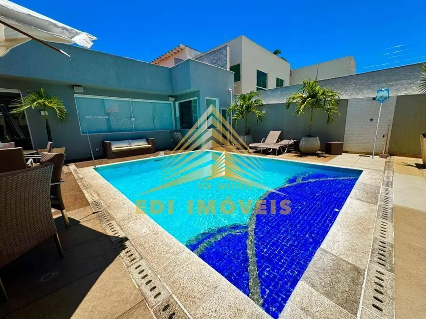 Foto 1 de Casa com 4 quartos à venda, 600m2 em Camboinhas, Niteroi - RJ