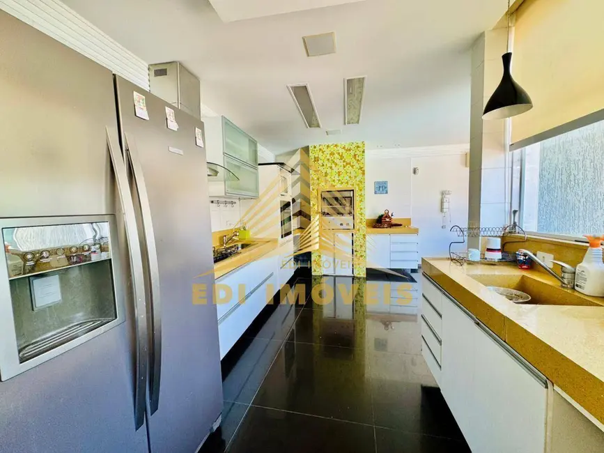 Foto 7 de Casa com 4 quartos à venda, 600m2 em Camboinhas, Niteroi - RJ
