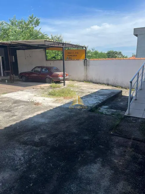Casa com 2 quartos à venda, 360m2 em Itapeba, Marica - RJ - imagem 8 Foto 8 de Casa com 2 quartos à venda, 360m2 em Itapeba, Marica - RJ