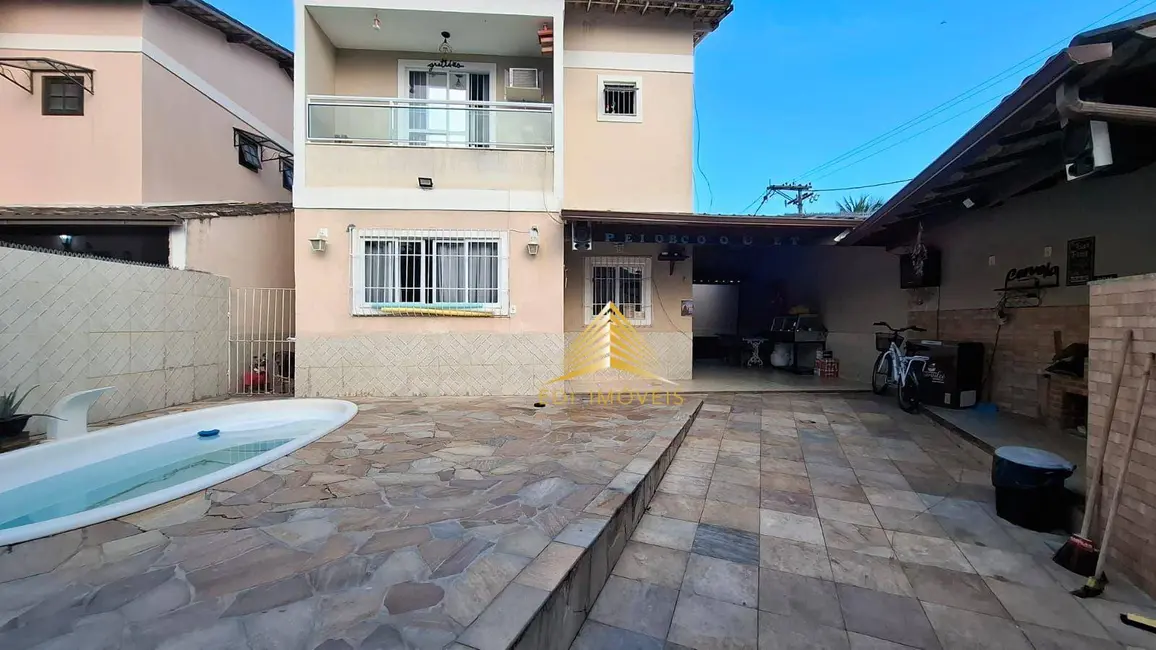 Foto 1 de Casa com 3 quartos à venda, 260m2 em Itaipu, Niteroi - RJ
