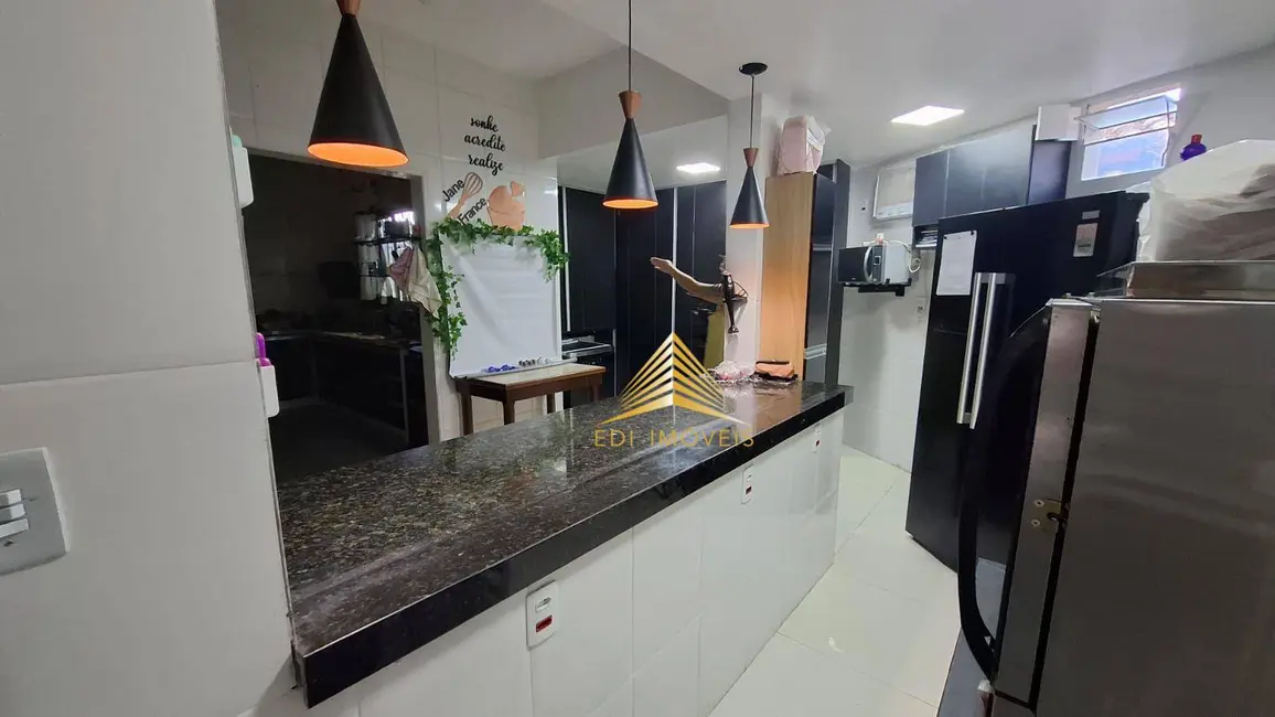 Foto 6 de Casa com 3 quartos à venda, 260m2 em Itaipu, Niteroi - RJ