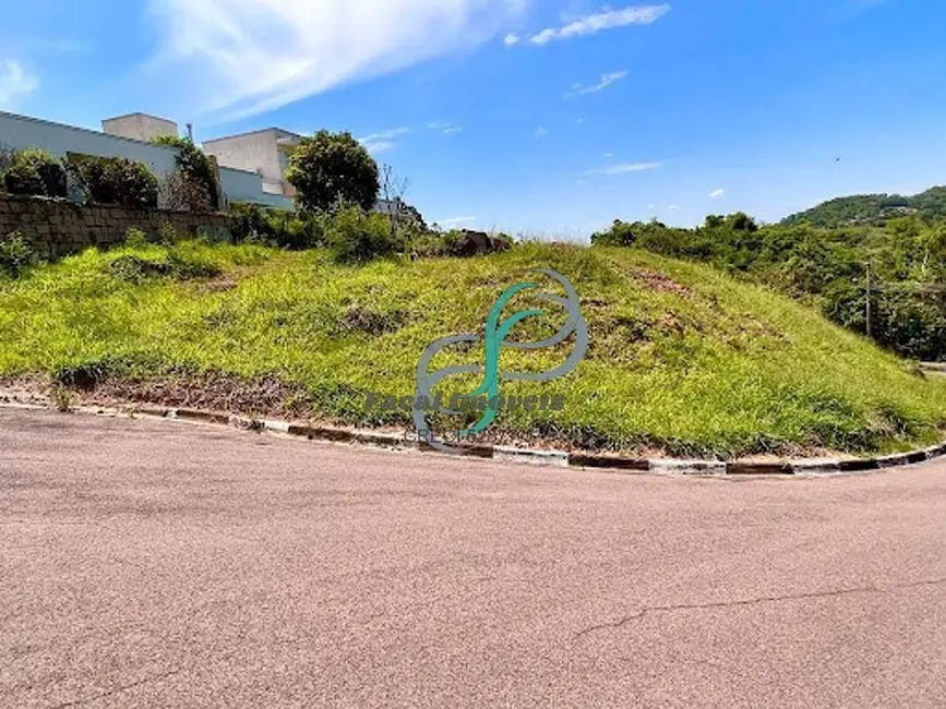 Foto 3 de Terreno / Lote à venda, 1253m2 em Valinhos - SP