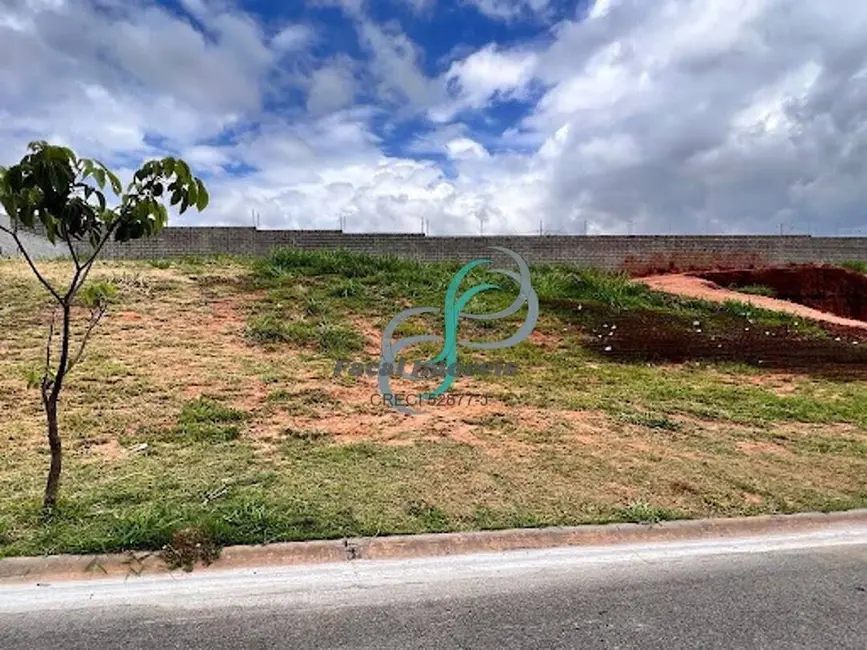 Foto 1 de Terreno / Lote à venda, 300m2 em Vila Pagano, Valinhos - SP