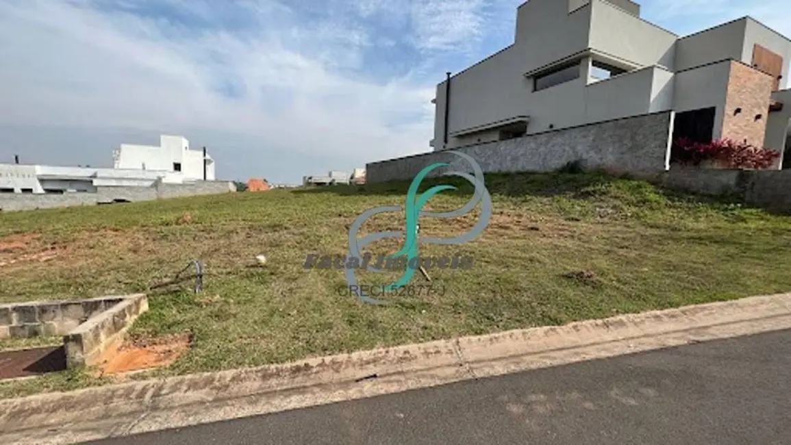 Foto 2 de Terreno / Lote à venda, 462m2 em Valinhos - SP