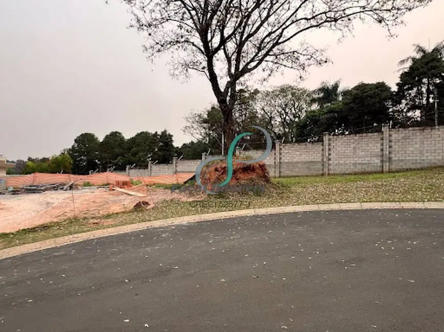 Foto 1 de Terreno / Lote à venda, 462m2 em Valinhos - SP
