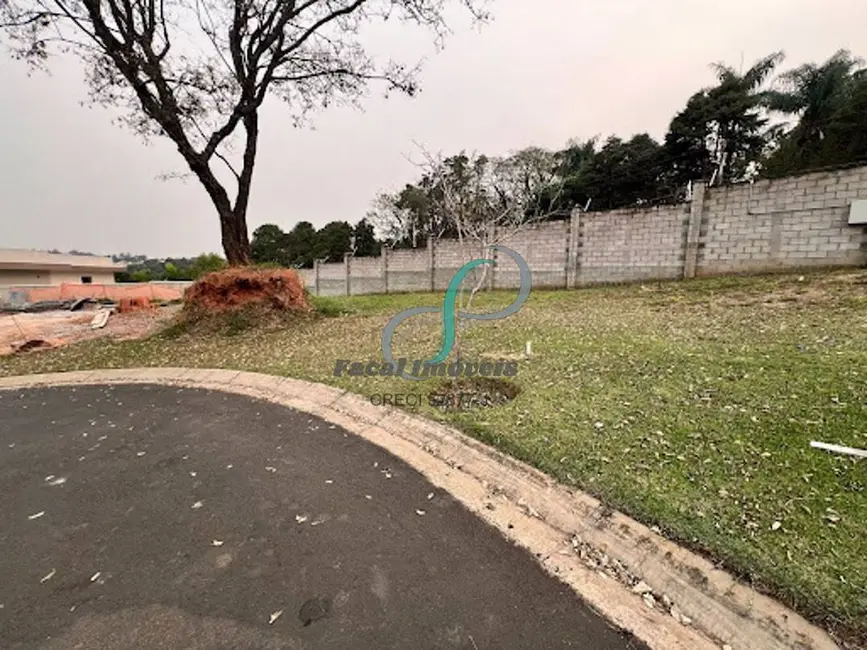Foto 2 de Terreno / Lote à venda, 462m2 em Valinhos - SP