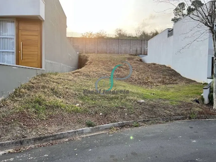 Foto 3 de Terreno / Lote à venda, 303m2 em Lenheiro, Valinhos - SP