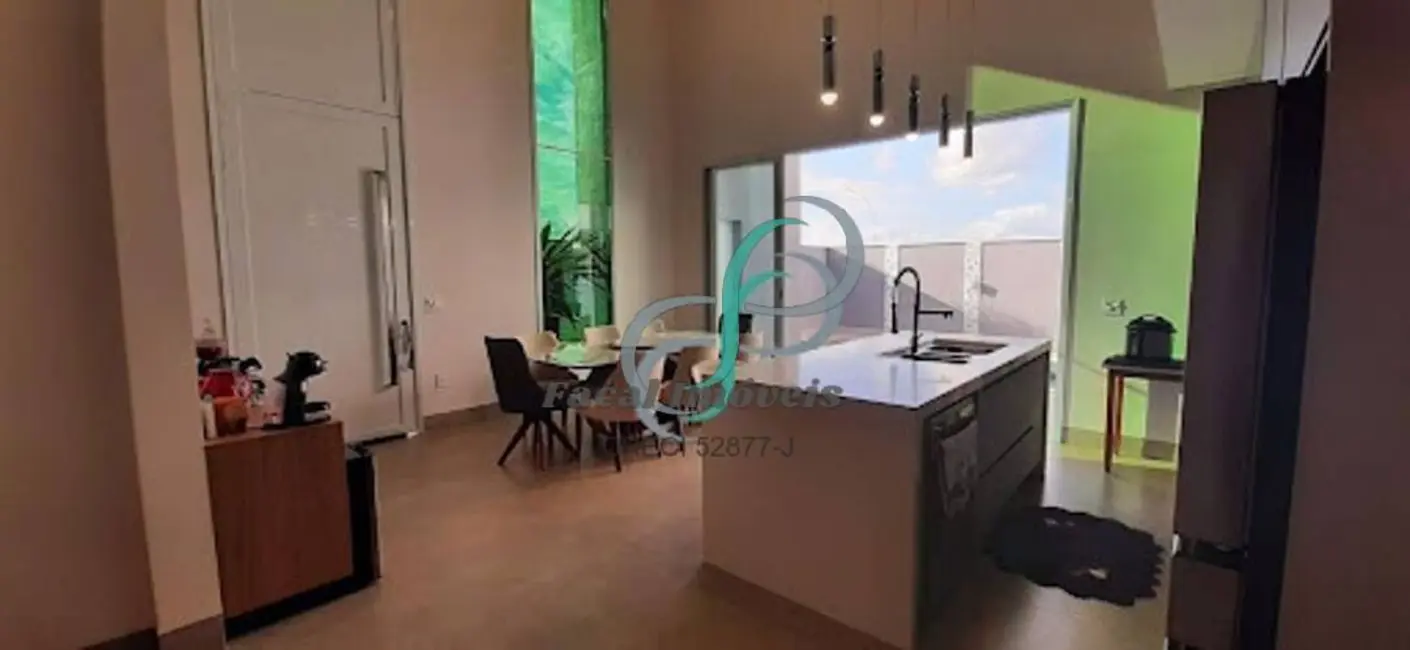 Casa com 3 quartos à venda, 181m2 em Valinhos - SP - imagem 5 Foto 5 de Casa com 3 quartos à venda, 181m2 em Valinhos - SP
