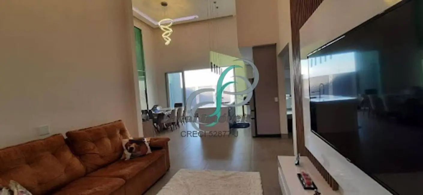 Casa com 3 quartos à venda, 181m2 em Valinhos - SP - imagem 6 Foto 6 de Casa com 3 quartos à venda, 181m2 em Valinhos - SP