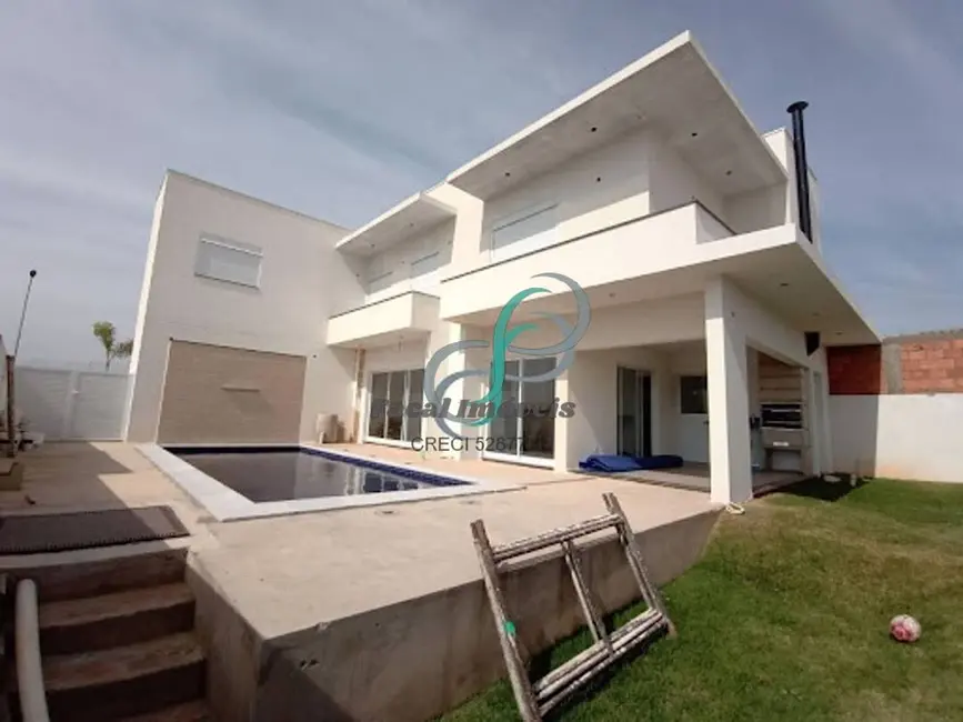 Casa com 3 quartos à venda, 260m2 em Valinhos - SP - imagem 3 Foto 3 de Casa com 3 quartos à venda, 260m2 em Valinhos - SP