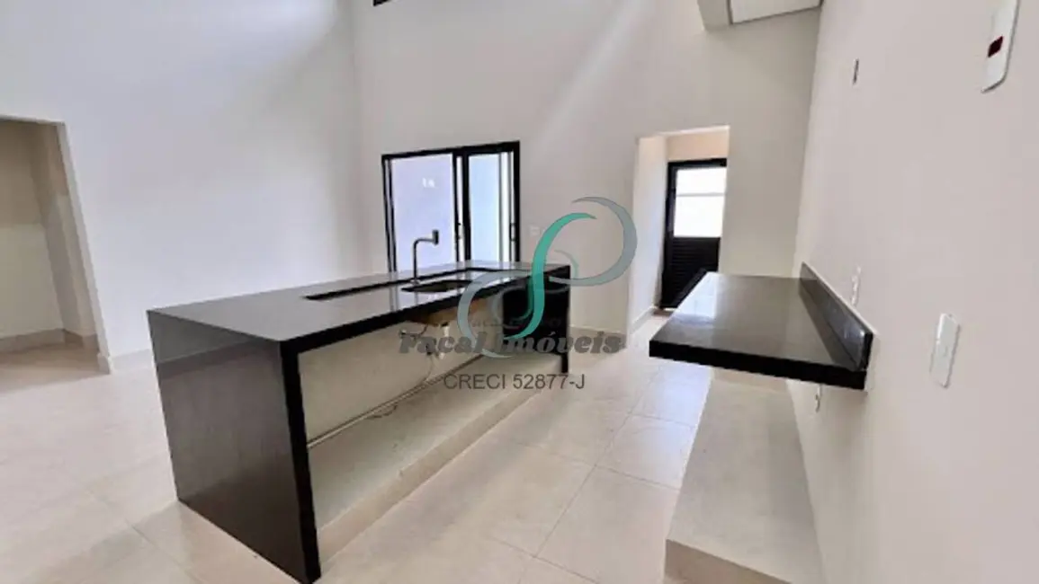 Casa com 3 quartos à venda, 175m2 em Valinhos - SP - imagem 4 Foto 4 de Casa com 3 quartos à venda, 175m2 em Valinhos - SP