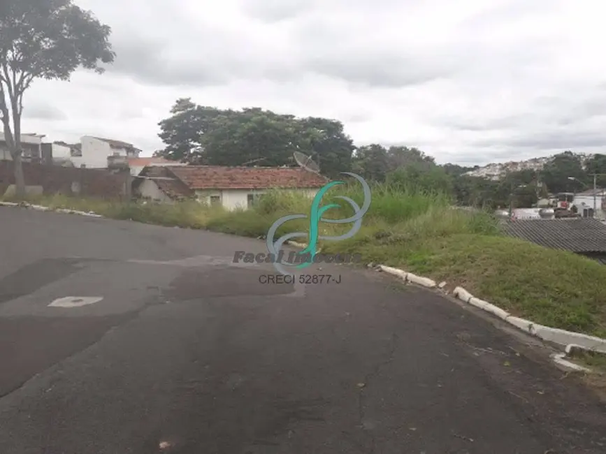 Terreno / Lote à venda, 2170m2 em Jardim São Paulo, Valinhos - SP - imagem 9 Foto 9 de Terreno / Lote à venda, 2170m2 em Jardim São Paulo, Valinhos - SP