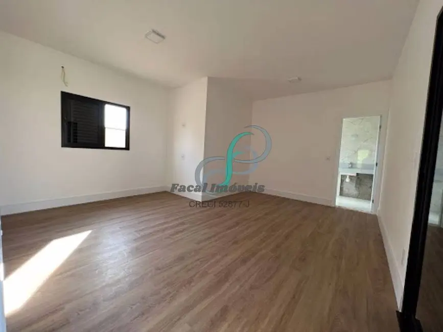 Foto 8 de Casa com 3 quartos à venda, 200m2 em Valinhos - SP