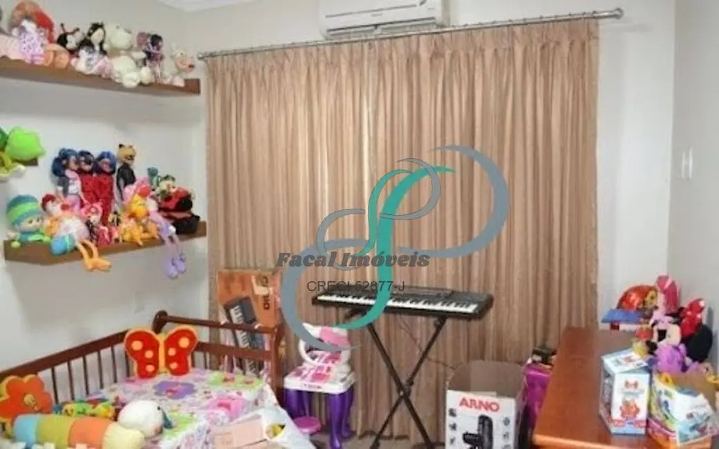 Foto 7 de Casa com 4 quartos à venda, 300m2 em Valinhos - SP