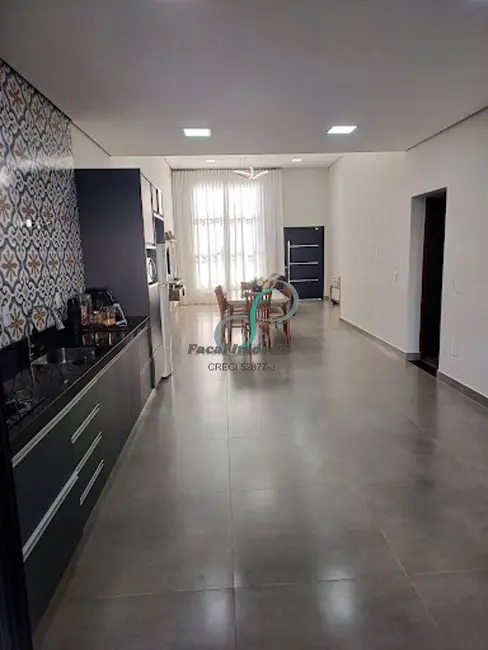 Foto 1 de Casa com 3 quartos à venda, 160m2 em Jardim Santa Helena, Valinhos - SP