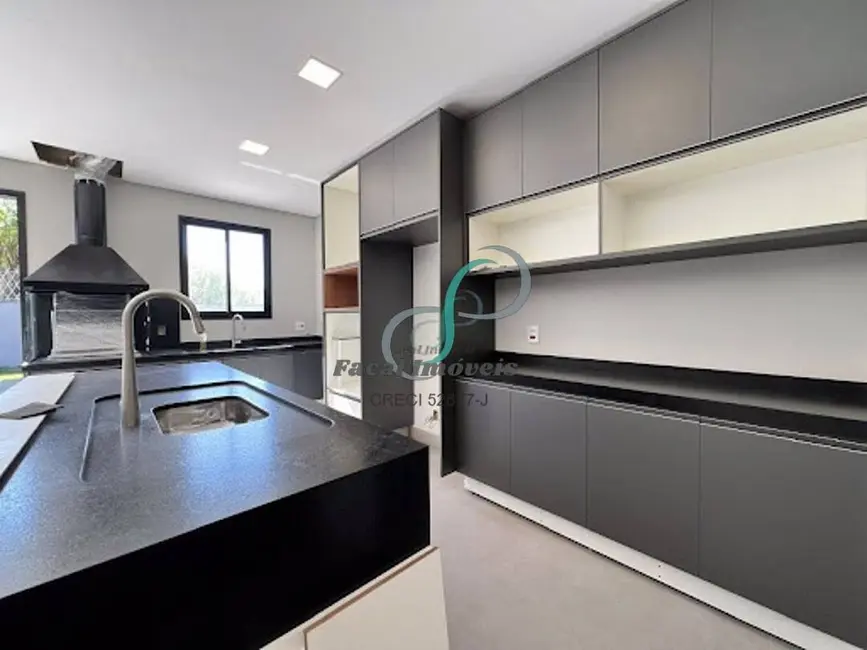 Foto 8 de Casa com 3 quartos à venda, 228m2 em Valinhos - SP