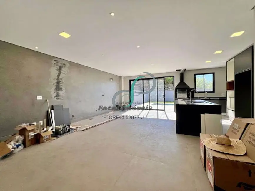 Foto 5 de Casa com 3 quartos à venda, 228m2 em Valinhos - SP
