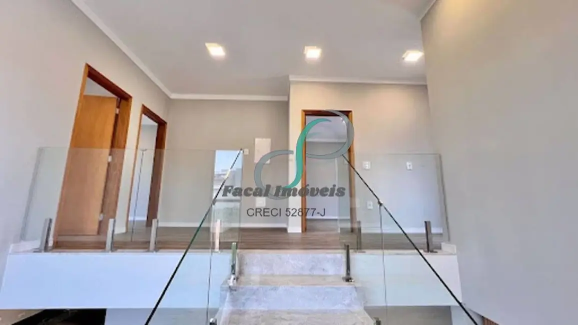 Foto 9 de Casa com 3 quartos à venda, 239m2 em Valinhos - SP