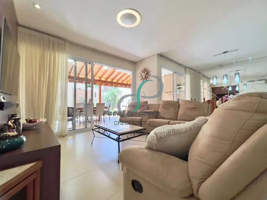 Foto 4 de Casa com 3 quartos à venda, 196m2 em Chácaras Silvania, Valinhos - SP
