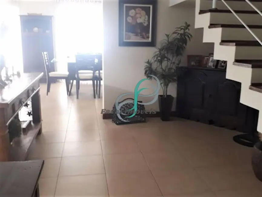 Foto 3 de Casa com 5 quartos à venda, 350m2 em Jardim Paiquerê, Valinhos - SP