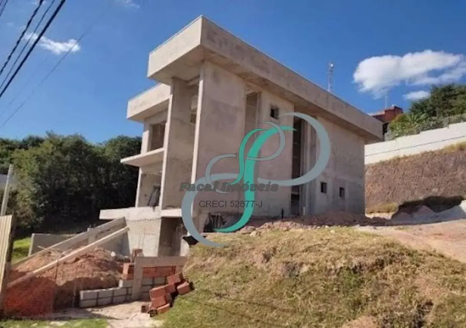 Foto 5 de Casa com 4 quartos à venda, 300m2 em Valinhos - SP
