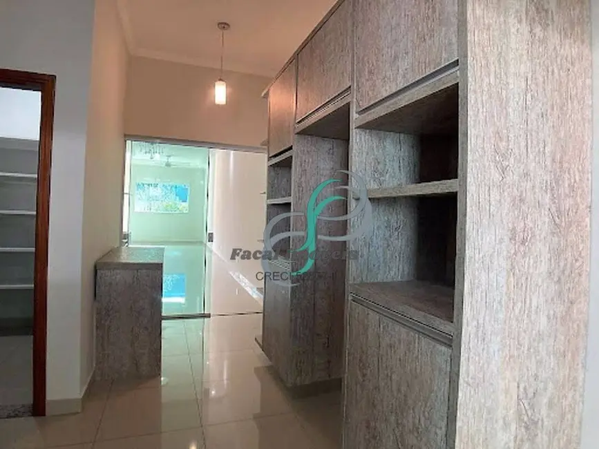 Casa com 3 quartos à venda, 210m2 em Parque Nova Suíça, Valinhos - SP - imagem 6 Foto 6 de Casa com 3 quartos à venda, 210m2 em Parque Nova Suíça, Valinhos - SP