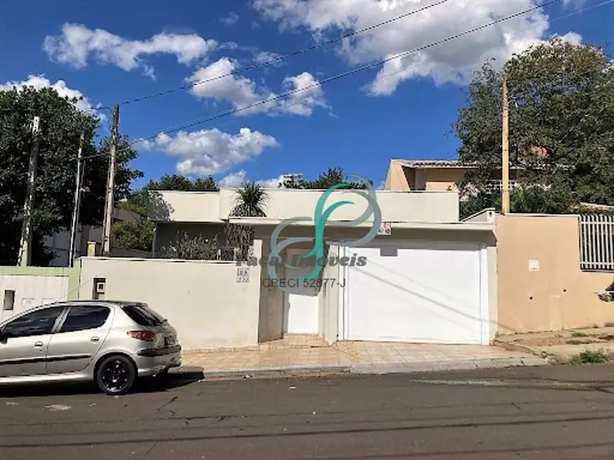 Casa com 3 quartos à venda, 210m2 em Parque Nova Suíça, Valinhos - SP - imagem 1 Foto 1 de Casa com 3 quartos à venda, 210m2 em Parque Nova Suíça, Valinhos - SP
