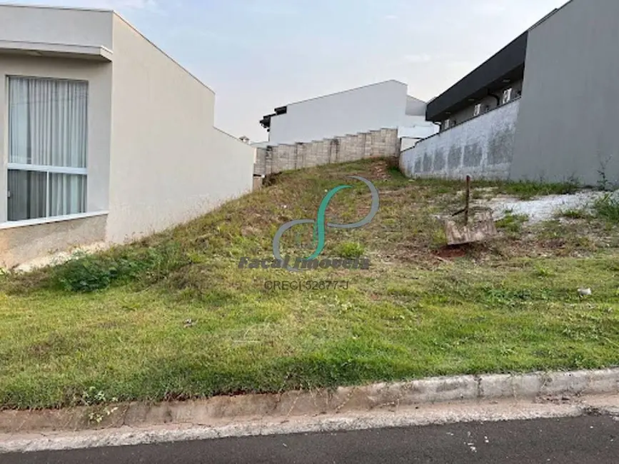 Foto 1 de Terreno / Lote à venda, 302m2 em Lenheiro, Valinhos - SP