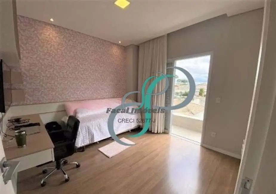 Foto 5 de Casa com 3 quartos à venda, 307m2 em Valinhos - SP