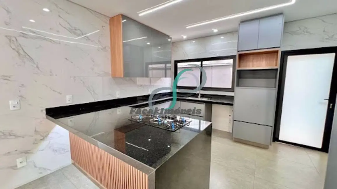 Casa com 3 quartos à venda, 275m2 em Valinhos - SP - imagem 8 Foto 8 de Casa com 3 quartos à venda, 275m2 em Valinhos - SP