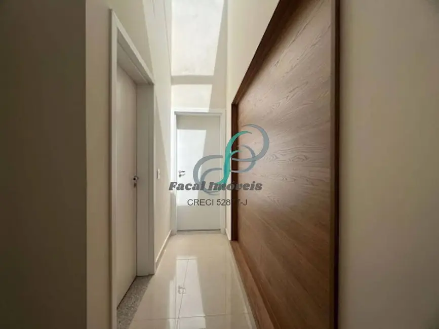 Foto 8 de Casa com 3 quartos à venda, 178m2 em Valinhos - SP