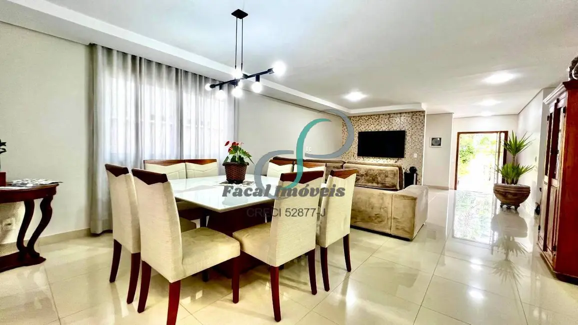 Foto 8 de Casa com 3 quartos à venda, 222m2 em Pinheiro, Valinhos - SP