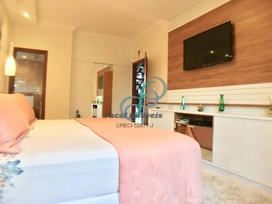 Foto 9 de Casa com 4 quartos à venda, 494m2 em Jardim Paiquerê, Valinhos - SP