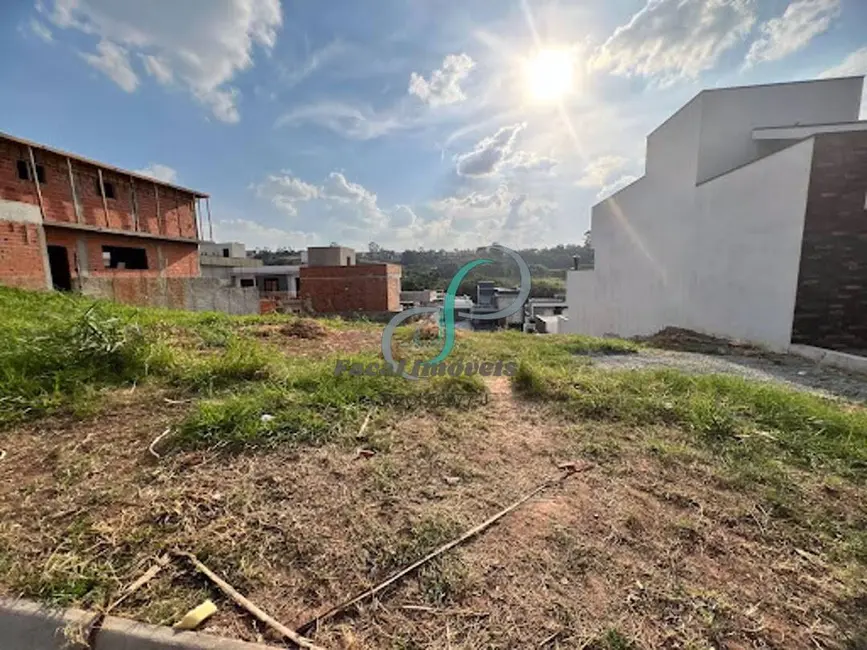 Foto 3 de Terreno / Lote à venda, 300m2 em Valinhos - SP
