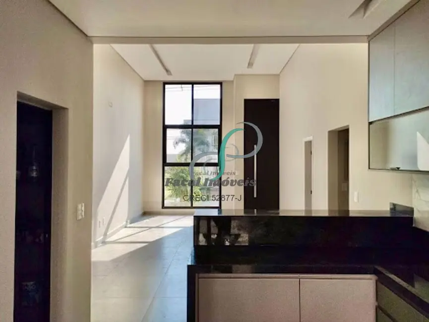 Foto 2 de Casa com 3 quartos à venda, 183m2 em Lenheiro, Valinhos - SP
