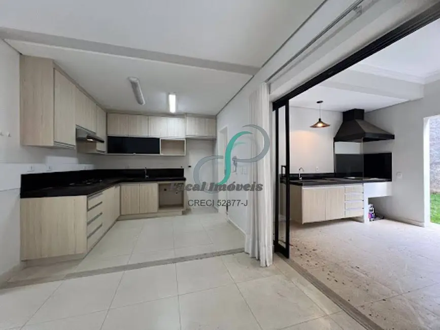 Foto 7 de Casa com 3 quartos à venda, 140m2 em Chácaras Silvania, Valinhos - SP