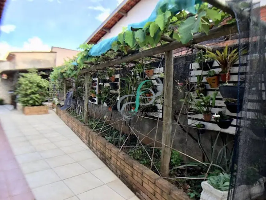 Foto 3 de Casa com 3 quartos à venda, 263m2 em Valinhos - SP