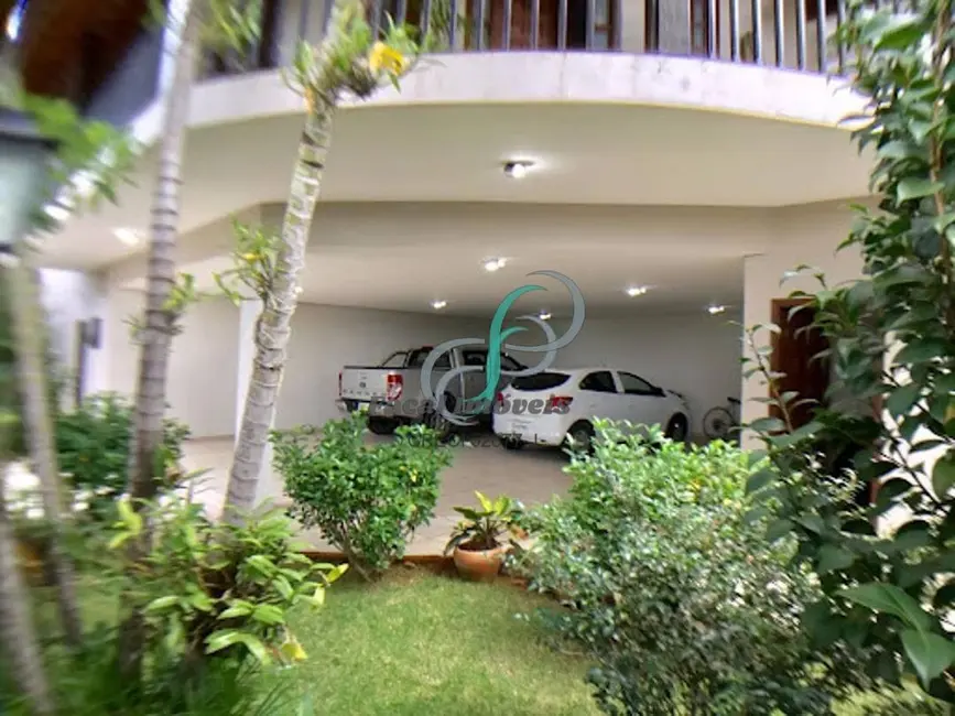 Foto 6 de Casa com 3 quartos à venda, 263m2 em Valinhos - SP