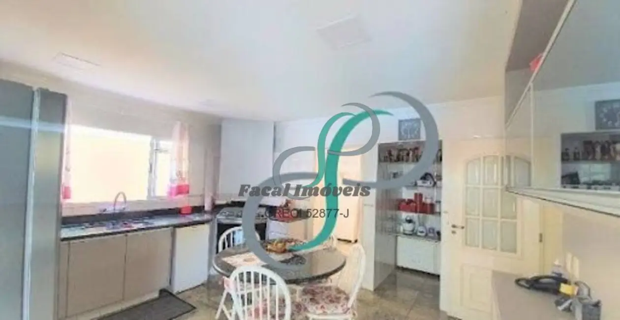 Casa com 4 quartos à venda, 420m2 em Loteamento Residencial Fazenda São José, Valinhos - SP - imagem 6 Foto 6 de Casa com 4 quartos à venda, 420m2 em Loteamento Residencial Fazenda São José, Valinhos - SP