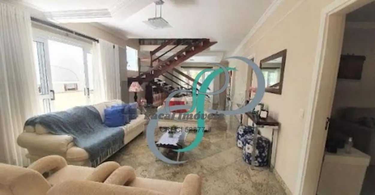 Casa com 4 quartos à venda, 420m2 em Loteamento Residencial Fazenda São José, Valinhos - SP - imagem 3 Foto 3 de Casa com 4 quartos à venda, 420m2 em Loteamento Residencial Fazenda São José, Valinhos - SP