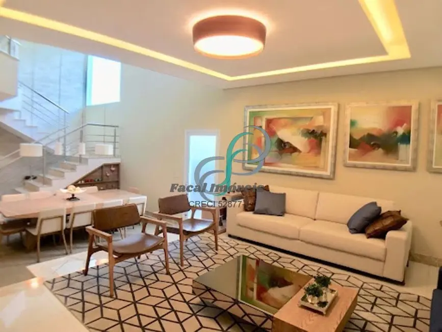 Foto 4 de Casa com 4 quartos à venda, 334m2 em Valinhos - SP