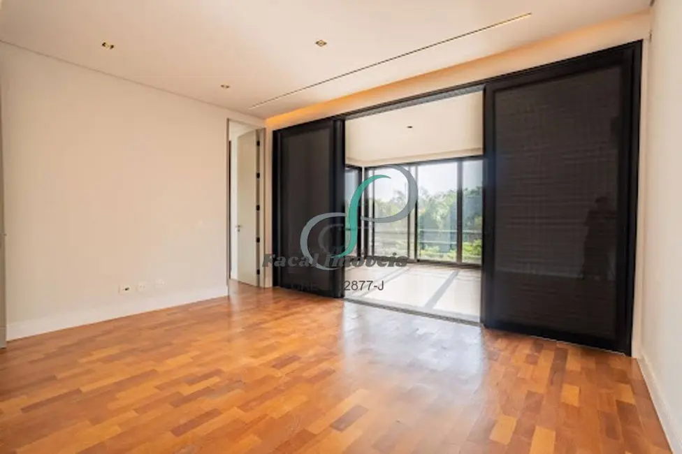 Foto 3 de Casa com 4 quartos à venda, 506m2 em Valinhos - SP