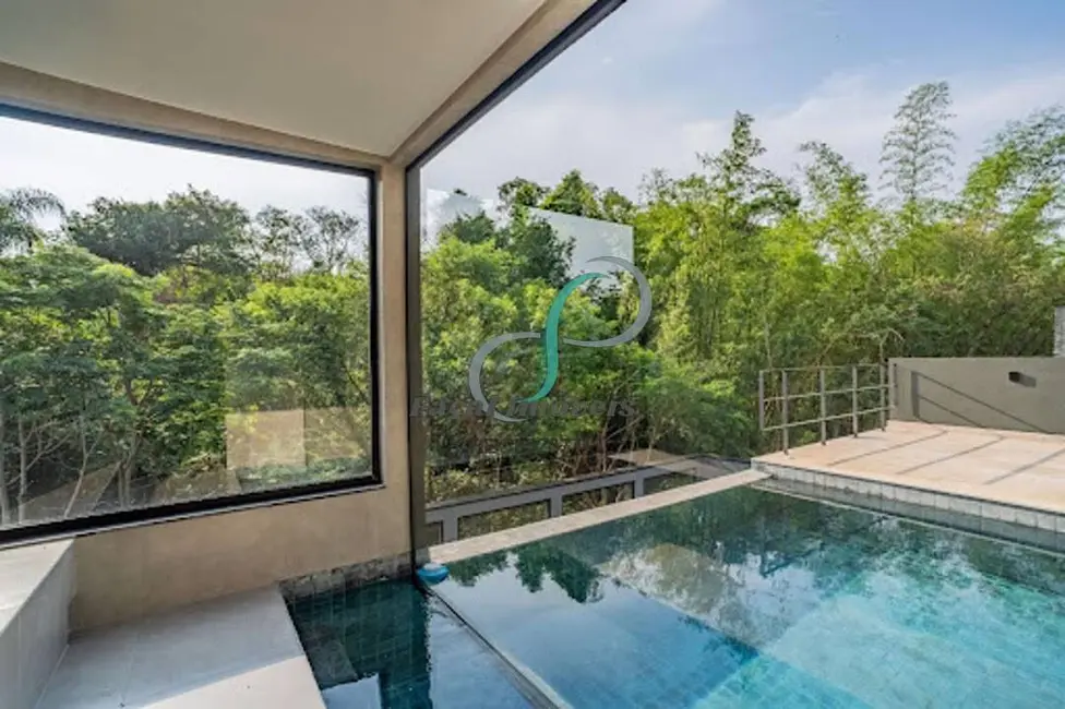Foto 1 de Casa com 4 quartos à venda, 506m2 em Valinhos - SP