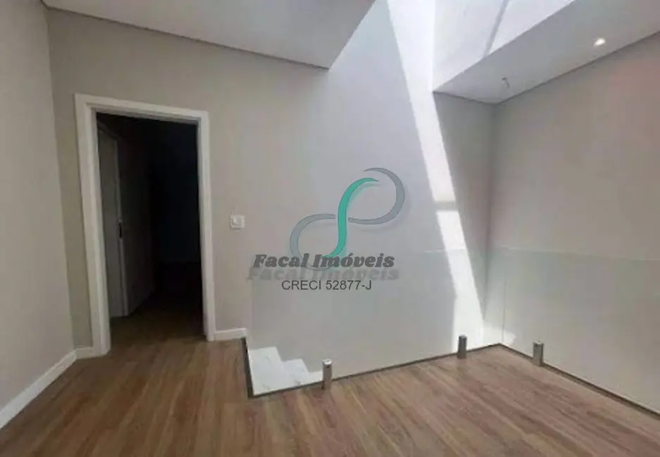 Casa com 4 quartos à venda, 300m2 em Valinhos - SP - imagem 9 Foto 9 de Casa com 4 quartos à venda, 300m2 em Valinhos - SP