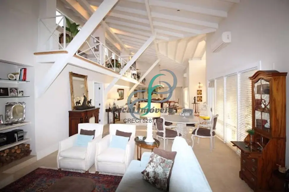 Foto 2 de Casa com 4 quartos à venda, 629m2 em Campinas - SP
