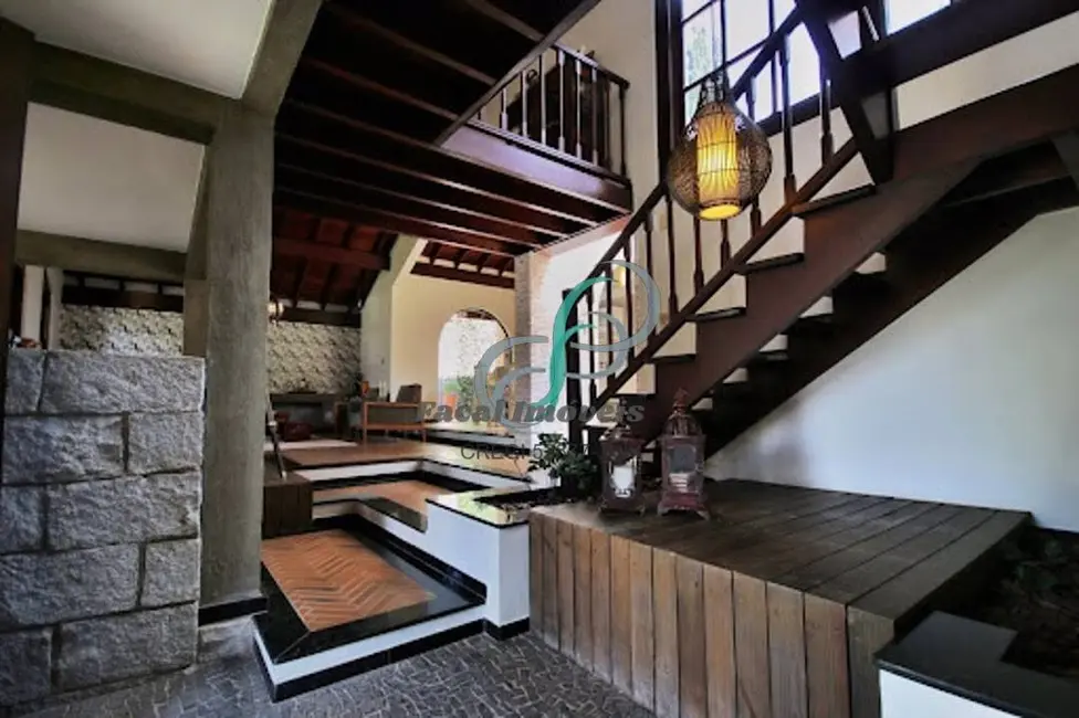 Foto 9 de Casa com 3 quartos à venda, 350m2 em Vila Embaré, Valinhos - SP