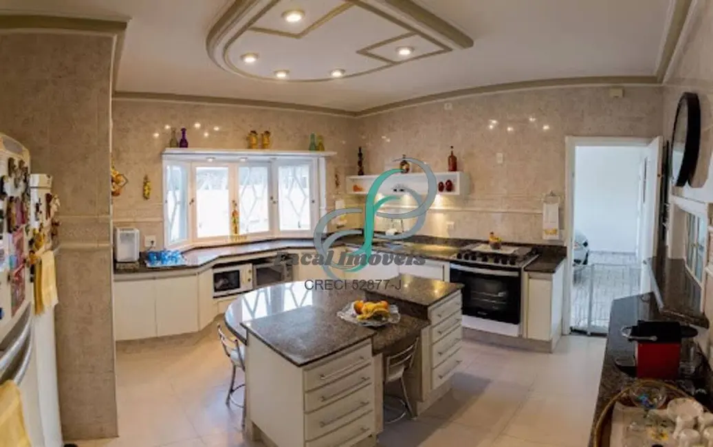 Foto 7 de Casa com 6 quartos à venda, 630m2 em Vila Embaré, Valinhos - SP