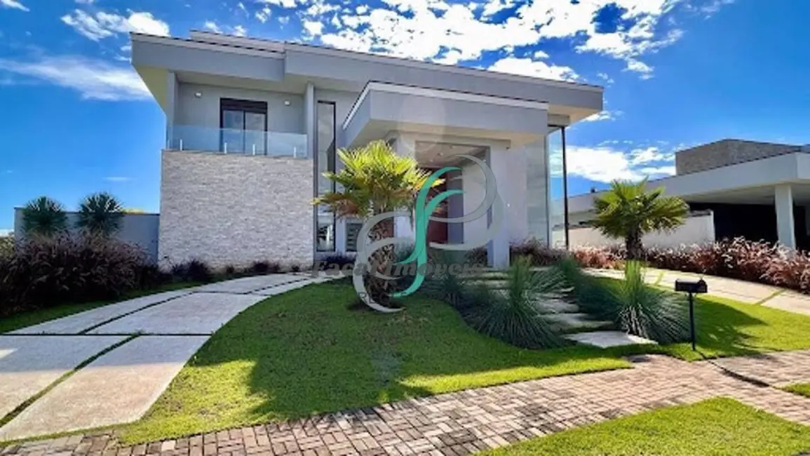 Foto 3 de Casa com 4 quartos à venda, 335m2 em Monte Alegre, Vinhedo - SP